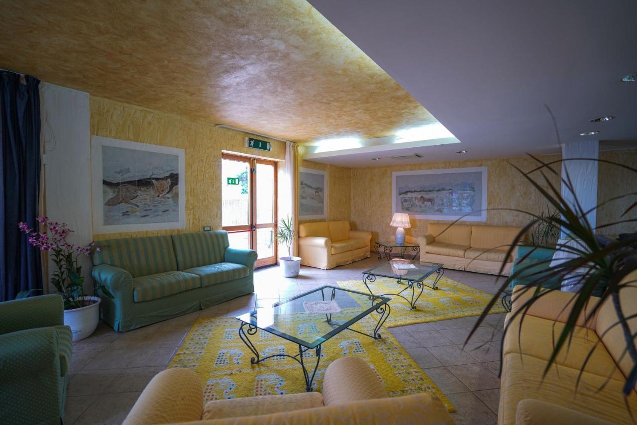 Borgo Saraceno Hotel-Residence Santa Teresa Gallura Exterior photo